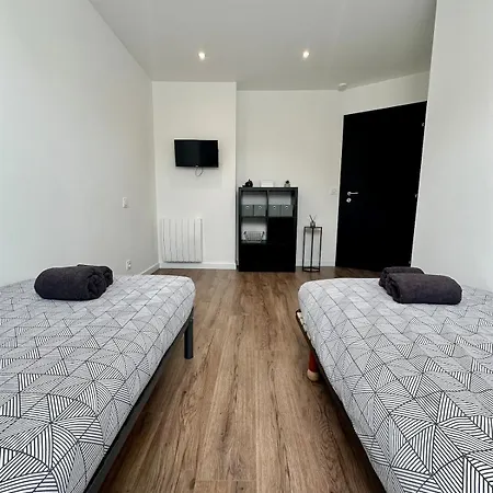 Des Hirondelles 1s Montjoie-Saint-Martin