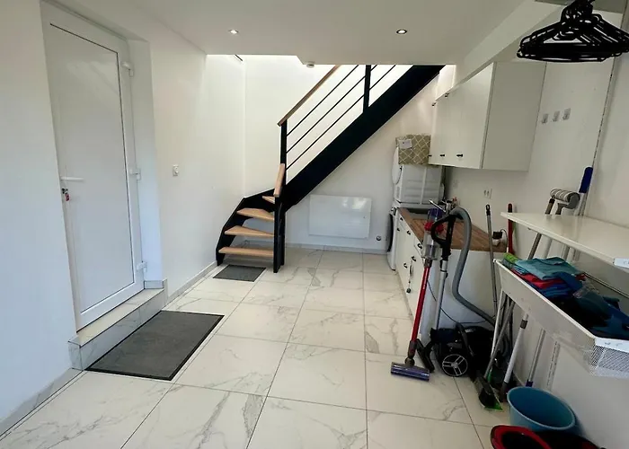 Holiday home Des Hirondelles 1s Montjoie-Saint-Martin