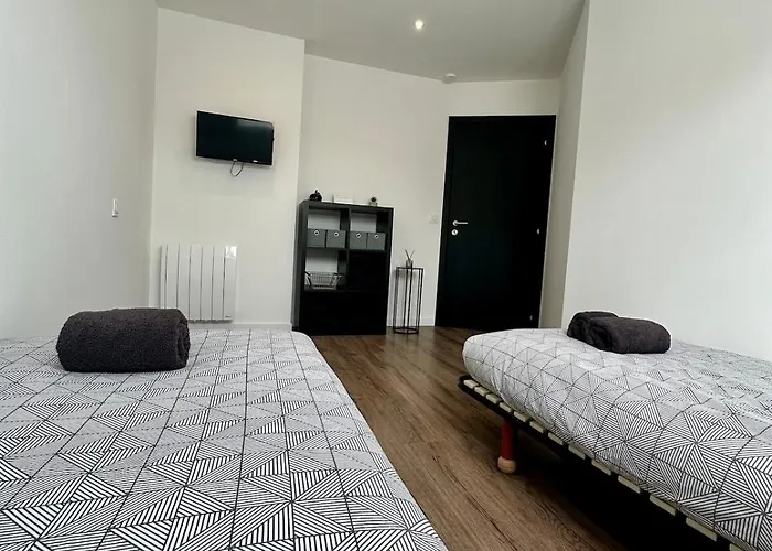 Des Hirondelles 1s Montjoie-Saint-Martin